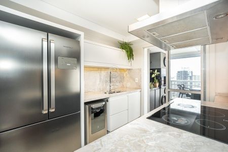 11_photo/94dce36fe9.c3b9fb60c1df5c5a-ATLAS-a36a88e0-2245-4176-9a9a-5b2afae24682.jpg de apartamento à venda com 3 quartos, 126m² em Portão, Curitiba