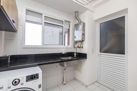 45_photo/94dce36fef.f46d900c8da46cc8-ATLAS-e573f4f3-d5dc-4b00-b5a1-3bd83e1116d9.jpg de apartamento à venda com 3 quartos, 126m² em Portão, Curitiba