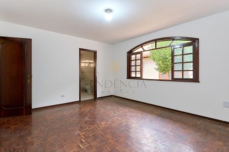 18_photo/94dce37039.f2ed236aecaa8a04-ATLAS-089d31ef-669e-4fa1-ad30-900f58c9c294.jpg de casa para alugar com 1 quarto, 223m² em Portão, Curitiba