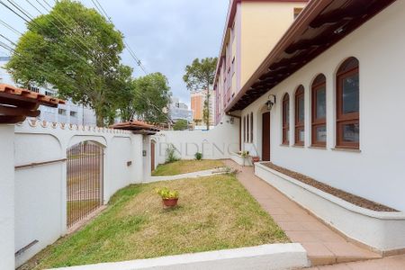 37_photo/94dce37039.f2ed236aecaa8a04-ATLAS-1bbd54eb-3d29-4c7e-b667-5df5e5bb2a76.jpg de casa para alugar com 1 quarto, 223m² em Portão, Curitiba