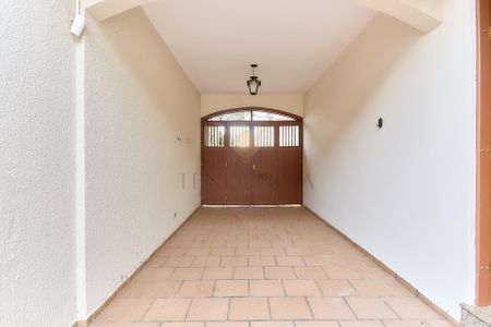 34_photo/94dce37039.f2ed236aecaa8a04-ATLAS-3ab4227f-8896-4376-8355-849230c6f6f8.jpg de casa para alugar com 1 quarto, 223m² em Portão, Curitiba