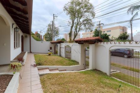 38_photo/94dce37039.f2ed236aecaa8a04-ATLAS-4813bca6-b37e-47b8-991f-417d13740d04.jpg de casa para alugar com 1 quarto, 223m² em Portão, Curitiba