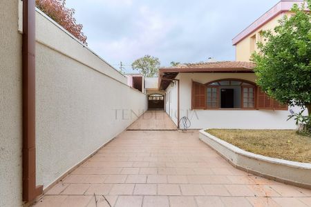 31_photo/94dce37039.f2ed236aecaa8a04-ATLAS-60bb4ef7-dae9-4933-a1da-5e6803651909.jpg de casa para alugar com 1 quarto, 223m² em Portão, Curitiba