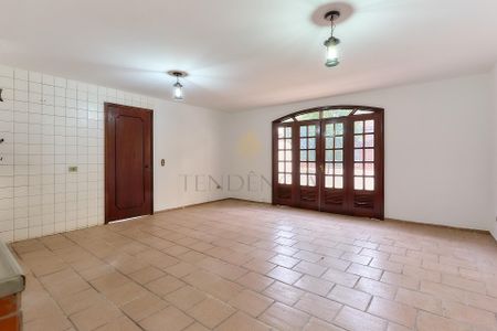 25_photo/94dce37039.f2ed236aecaa8a04-ATLAS-78b37295-2b99-41b3-a7b7-9636785e3f7a.jpg de casa para alugar com 1 quarto, 223m² em Portão, Curitiba