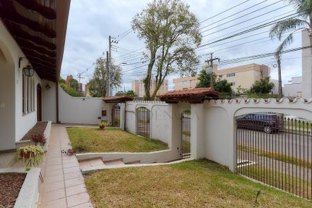 39_photo/94dce37039.f2ed236aecaa8a04-ATLAS-9d86baad-4c68-4ec5-b47b-9cba1e1a7c11.jpg de casa para alugar com 1 quarto, 223m² em Portão, Curitiba