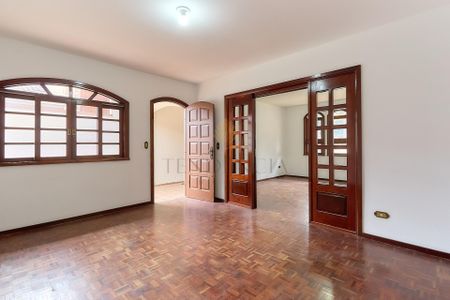 6_photo/94dce37039.f2ed236aecaa8a04-ATLAS-d0b7f1e6-80a2-4b8c-91f3-957b08ac8516.jpg de casa para alugar com 1 quarto, 223m² em Portão, Curitiba