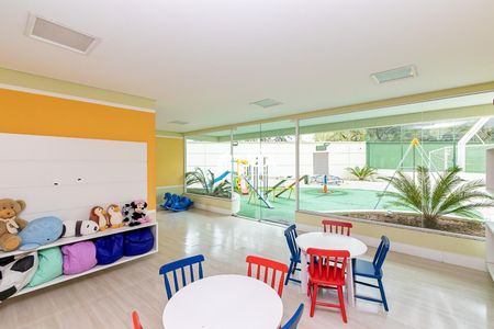 30_photo/94dce37071.590aff9e64a69d2b-ATLAS-768b96e1-ddc4-421d-a07a-8c08353703e7.jpg de apartamento para alugar com 3 quartos, 92m² em Vila Izabel, Curitiba