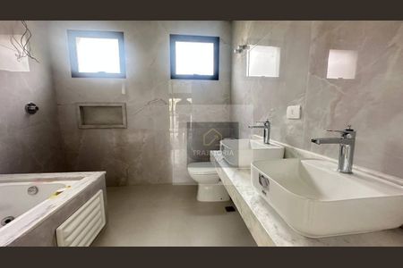 12_photo/94dce370a7.0aeeebdec6edfca9-ATLAS-41146e11-ec6c-4878-bb41-caaa8e9b63e7.jpg de casa à venda com 4 quartos, 188m² em Vila Izabel, Curitiba