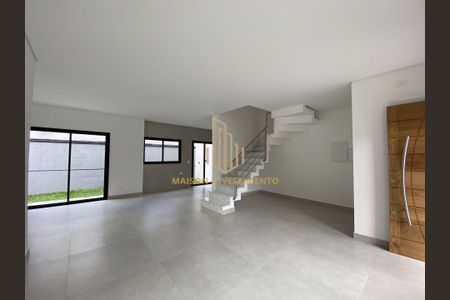 3_photo/94dce370a7.4f9b5e5a209ca818-ATLAS-8f53e0f2-3e43-4534-b3c2-eefa8a7bf933.jpg de casa à venda com 3 quartos, 187m² em Vila Izabel, Curitiba