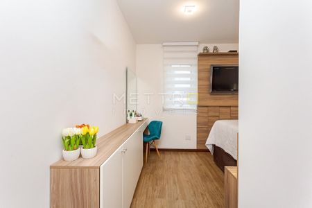 18_photo/94dce371a5.f51e5f52abb643d0-ATLAS-a0bb1f2a-866c-4d93-bc47-80fd0c27ce27.jpg de apartamento à venda com 3 quartos, 82m² em Vila Izabel, Curitiba