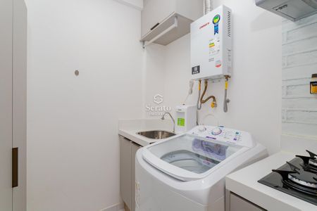 3_photo/94dce37263.7da11293e5e8925f-ATLAS-26c3dfc7-6044-406a-a9cc-6176f529b2dd.jpg de apartamento à venda com 1 quarto, 35m² em Santa Quiteria, Curitiba