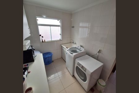 10_photo/94dce372f3.2b57347f83d48e3d-ATLAS-24062ce3-5e5f-4b70-8317-a6d38396a082.jpg de casa à venda com 4 quartos, 288m² em Portão, Curitiba