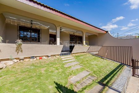 9_photo/94dce37337.58bd705d978bfb04-ATLAS-00a1fd6b-b0f6-4d66-b9d4-d636e49186f8.jpg de casa à venda com 3 quartos, 360m² em Santa Quiteria, Curitiba