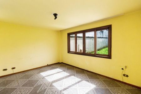 5_photo/94dce3749b.72c99cad9401b729-ATLAS-54e337c7-0cd3-4e35-a072-043a7d976c80.jpg de casa à venda com 4 quartos, 308m² em Portão, Curitiba