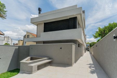 20_photo/94dce374bb.d1ce1e36aa3a73f8-ATLAS-84e970d4-db6f-465a-8fcd-c1fa238d5e00.jpg de casa à venda com 3 quartos, 187m² em Portão, Curitiba