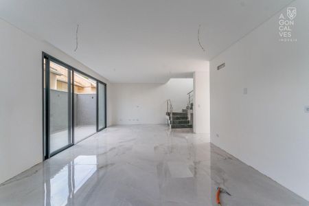 5_photo/94dce374bb.d1ce1e36aa3a73f8-ATLAS-e196159a-fe25-4815-85bf-7d7effe6a15c.jpg de casa à venda com 3 quartos, 187m² em Portão, Curitiba