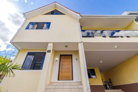 6_photo/94dce374cb.e9744f0b397a6472-ATLAS-1ab30b8c-9de2-431b-82d5-b683da83e38d.jpg de casa à venda com 5 quartos, 250m² em Santa Quiteria, Curitiba