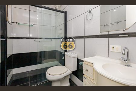 7_photo/94dce374cb.e9744f0b397a6472-ATLAS-ffa16fb6-5ffd-40f4-b9dc-1706bb2794ee.jpg de casa à venda com 4 quartos, 250m² em Santa Quiteria, Curitiba