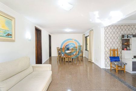 10_photo/94dce374cb.f90487352ec1cd4c-ATLAS-3752dc3b-9e84-48b9-bd2f-5a38c771fe28.jpg de casa à venda com 5 quartos, 250m² em Santa Quiteria, Curitiba