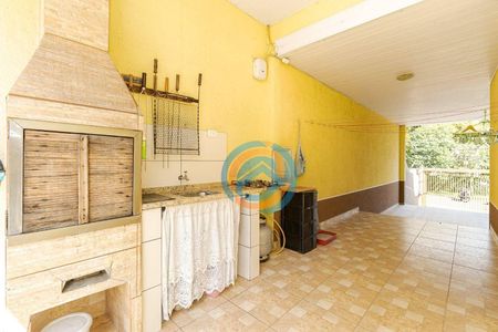 32_photo/94dce374cb.f90487352ec1cd4c-ATLAS-91409cf0-c7e4-45f6-b385-55f2db1f9649.jpg de casa à venda com 5 quartos, 250m² em Santa Quiteria, Curitiba