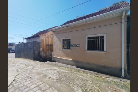 8_photo/94dce3758b.bf05880b788294df-ATLAS-507e507b-ecd4-4e76-99cf-2b5f86893c89.jpg de casa à venda com 3 quartos, 60m² em Vila Izabel, Curitiba