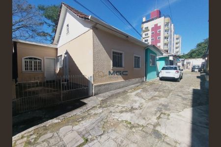 11_photo/94dce3758b.bf05880b788294df-ATLAS-98a7c7c7-1c7e-41b4-a136-aeaa9f4bd9ff.jpg de casa à venda com 3 quartos, 60m² em Vila Izabel, Curitiba