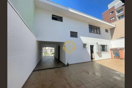 3_photo/94dce375eb.906020ab0bc1df8b-ATLAS-2376beb2-9b32-4181-a2be-0d31087355fc.jpg de casa à venda com 3 quartos, 231m² em Vila Izabel, Curitiba