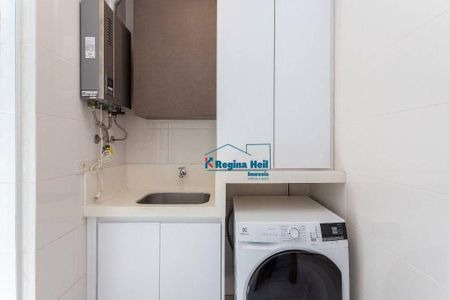 10_photo/94dce37611.ef4267cf7f570d25-ATLAS-e627238c-d34f-4b5b-b2bf-62ae028646fa.jpg de casa à venda com 3 quartos, 187m² em Vila Izabel, Curitiba