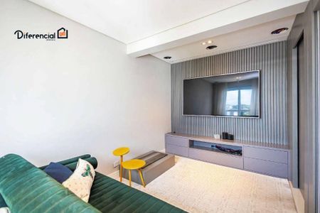 3_photo/94dce3762f.0168cbcc6a211b7f-ATLAS-0a991b21-5708-40e2-a796-e9e66d14accd.jpg de apartamento para alugar com 3 quartos, 220m² em Vila Izabel, Curitiba