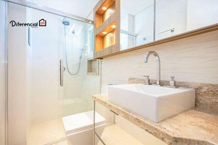 8_photo/94dce3762f.0168cbcc6a211b7f-ATLAS-28104d9b-99bc-455c-a895-9fe082e2b908.jpg de apartamento para alugar com 3 quartos, 220m² em Vila Izabel, Curitiba