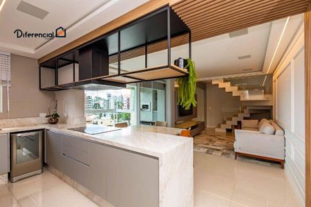 8_photo/94dce3762f.0168cbcc6a211b7f-ATLAS-8236e5c4-e8a6-410d-b172-898a4aacf564.jpg de apartamento para alugar com 3 quartos, 220m² em Vila Izabel, Curitiba