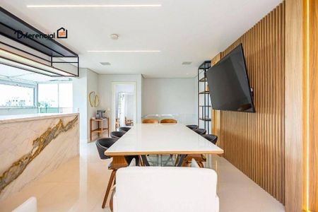 39_photo/94dce3762f.0168cbcc6a211b7f-ATLAS-b0fc9d0d-5f6a-4f6f-b282-d984c7064464.jpg de apartamento para alugar com 3 quartos, 220m² em Vila Izabel, Curitiba