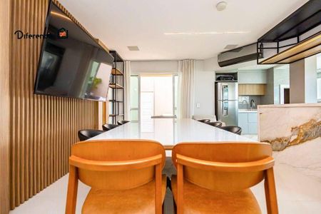 38_photo/94dce3762f.0168cbcc6a211b7f-ATLAS-dffa6f7c-3cfd-4439-955e-86dba5cc0db8.jpg de apartamento para alugar com 3 quartos, 220m² em Vila Izabel, Curitiba