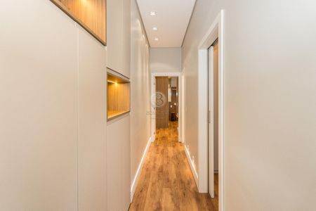 3_photo/94dce3765b.07dec894d8d8be59-ATLAS-9266401e-11d5-42de-8fea-5a1b50dc4f11.jpg de apartamento à venda com 2 quartos, 99m² em Portão, Curitiba