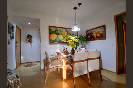 8_photo/94dce376fb.95bc2a4251ebce80-ATLAS-4511aa6e-8a42-4a63-94dc-056ee6fb3237.jpg de apartamento à venda com 3 quartos, 88m² em Vila Izabel, Curitiba