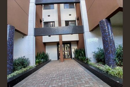 4_photo/94dce376fb.95bc2a4251ebce80-ATLAS-96906659-ecbb-4cd3-87d5-dc3926b7c470.jpg de apartamento à venda com 3 quartos, 88m² em Vila Izabel, Curitiba