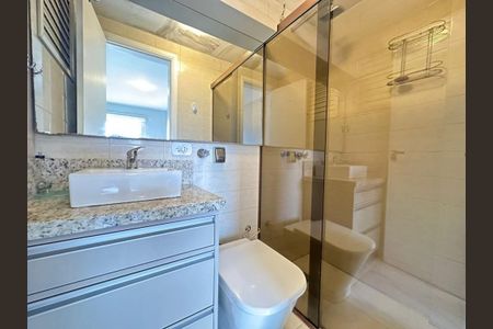 5_photo/94dce37721.2dd4ac55c459dfca-ATLAS-1fdbb39e-008f-44f9-a297-d2447cdf1a80.jpg de apartamento à venda com 3 quartos, 76m² em Vila Izabel, Curitiba