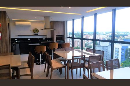 5_photo/94dce3779f.7336d32465f5ac42-ATLAS-d5976de3-efa9-4b7e-89a6-96aa73b24d4f.jpg de apartamento à venda com 2 quartos, 131m² em Vila Izabel, Curitiba