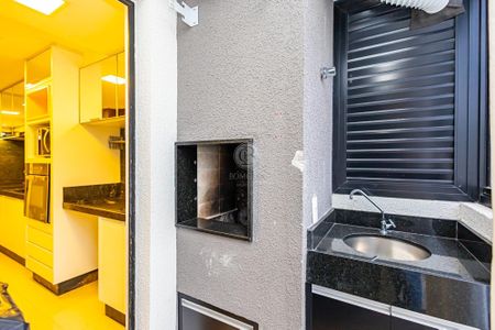 11_photo/94dce3779f.cd9825838d209f48-ATLAS-b69cccec-e014-430e-a974-89096f76b65f.jpg de apartamento à venda com 2 quartos, 80m² em Vila Izabel, Curitiba