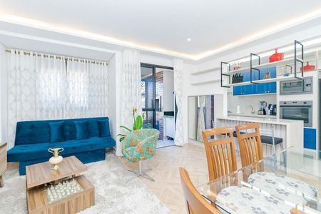 7_photo/94dce377af.8708a153c7efbb72-ATLAS-a11c71e4-44a4-47fa-92ba-4b06d1b9e26f.jpg de apartamento à venda com 2 quartos, 79m² em Vila Izabel, Curitiba