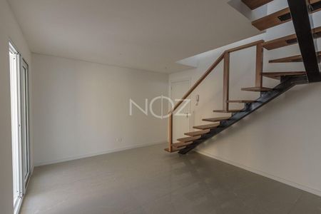 2_photo/94dce377cf.26dc6cb80f3e86b0-ATLAS-027f7f38-5380-4b54-9f1d-432da709b8e2.jpg de apartamento à venda com 2 quartos, 113m² em Vila Izabel, Curitiba