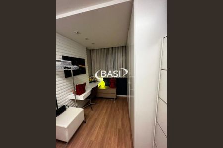 4_photo/94dce377f1.21717f91a49fddb3-ATLAS-1ff43fd2-932c-446c-bbb0-adf3f2f3862d.jpg de apartamento à venda com 2 quartos, 80m² em Vila Izabel, Curitiba