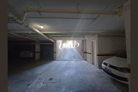 2_photo/94dce377f1.21717f91a49fddb3-ATLAS-c7ef76fc-5b1f-42d1-bb47-aa4985bc5e9b.jpg de apartamento à venda com 2 quartos, 80m² em Vila Izabel, Curitiba