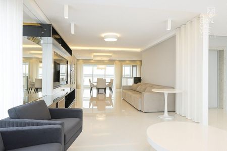 4_photo/94dce378b5.7bf68b1e8711237a-ATLAS-586be0c3-80d0-435c-bd0c-ec50114c8b46.jpg de apartamento à venda com 3 quartos, 193m² em Vila Izabel, Curitiba