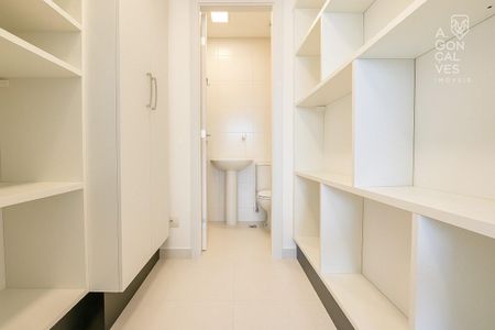 9_photo/94dce378b5.7bf68b1e8711237a-ATLAS-ff58ebcc-bcfc-4d7b-be33-97473dbe7063.jpg de apartamento à venda com 3 quartos, 193m² em Vila Izabel, Curitiba