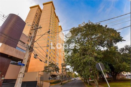 10_photo/94dce378c1.23351eba74f1df34-ATLAS-86f8b31a-28b2-44c8-97d8-5212dfd6e3d3.jpg de apartamento à venda com 3 quartos, 72m² em Vila Izabel, Curitiba