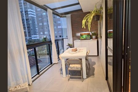 4_photo/94dce378c1.ceff8192393c33de-ATLAS-2abd51ee-e7b5-41c9-a1cb-bc53c76928f7.jpg de apartamento à venda com 3 quartos, 103m² em Vila Izabel, Curitiba