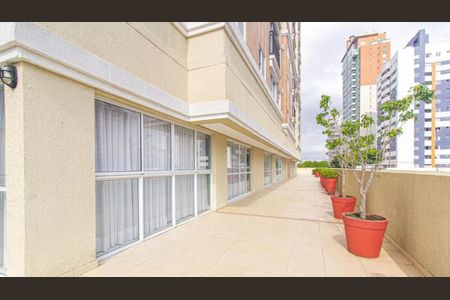 7_photo/94dce378d9.8406d85b1cc03178-ATLAS-017dfea8-eefe-4035-9584-154dfae9d3ab.jpg de apartamento para alugar com 3 quartos, 63m² em Vila Izabel, Curitiba