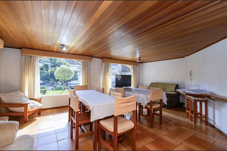 4_photo/94dce378f5.cfcc86cde2c7ff58-ATLAS-5bbcf981-4522-4390-b7a1-b8a2e5bbea9b.jpg de apartamento à venda com 3 quartos, 73m² em Vila Izabel, Curitiba