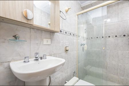 7_photo/94dce378f5.cfcc86cde2c7ff58-ATLAS-8c0b2e65-285d-41c6-8b34-a019fa2bb48b.jpg de apartamento à venda com 3 quartos, 73m² em Vila Izabel, Curitiba